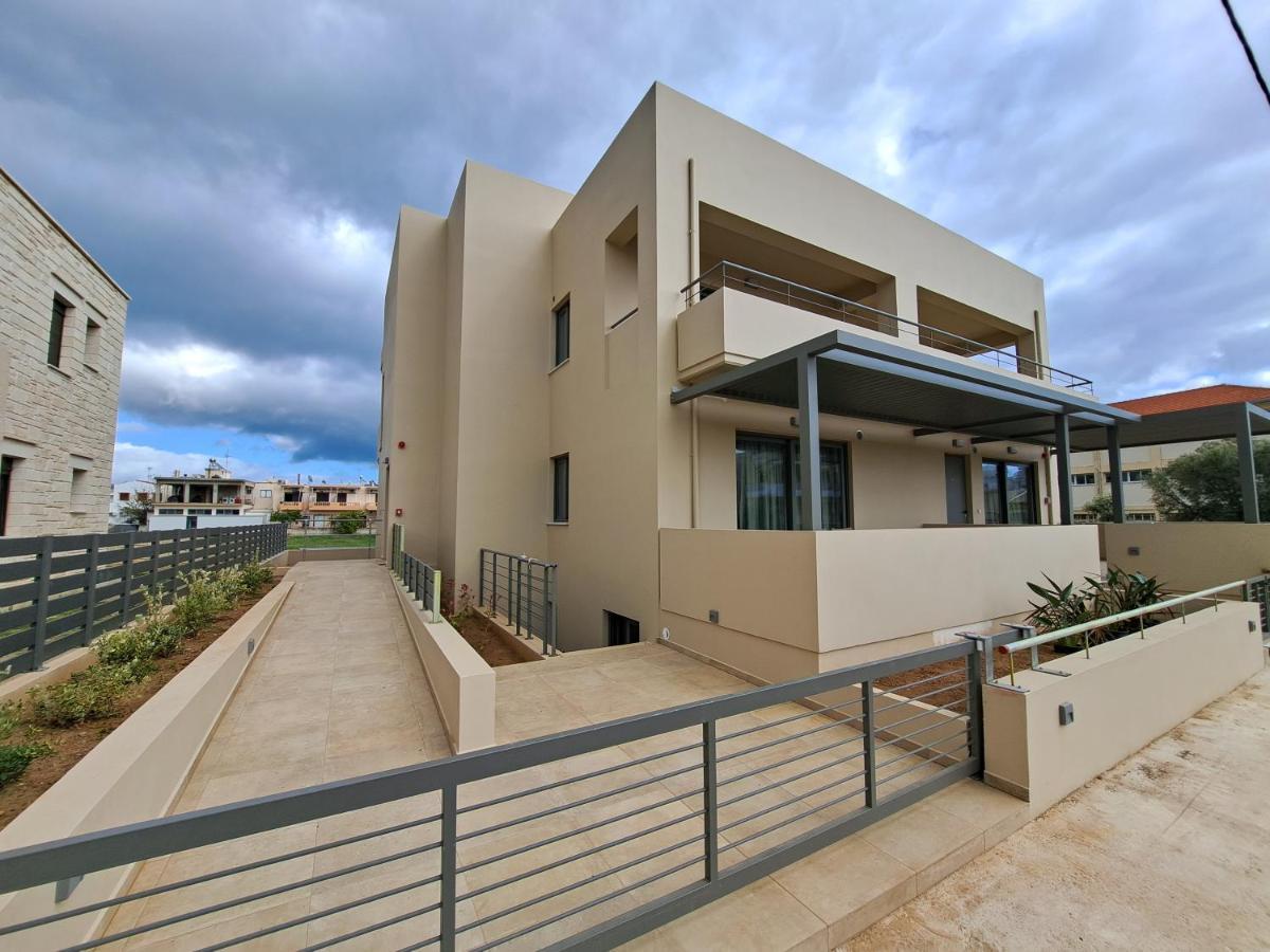 Rosemary Apartments Палеохора Екстер'єр фото
